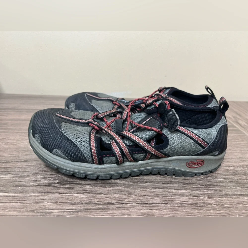 Chaco closed toe